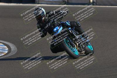 media/Nov-02-2025-Lets Ride (Sun) [[f7a3caa734]]/B Group/220pm (Turn 6)/